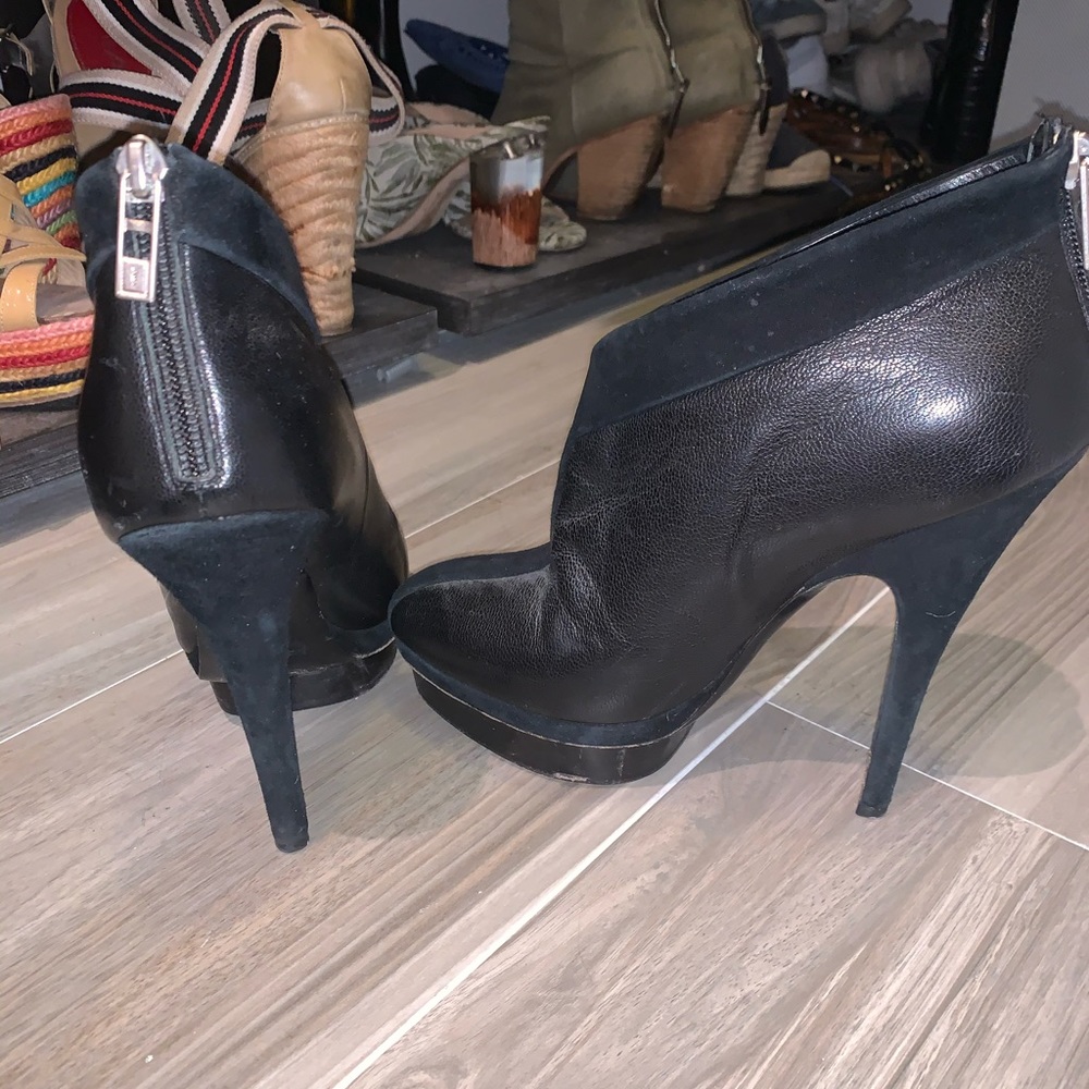 YSL / Saint Laurent Black Booties - Picture 4 of 4